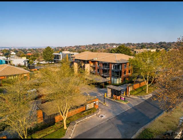 425M² OFFICE TO LET IN BRYANSTON